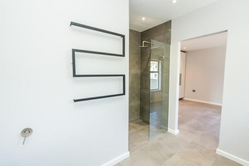 3 Bedroom Property for Sale in Country Club Western Cape